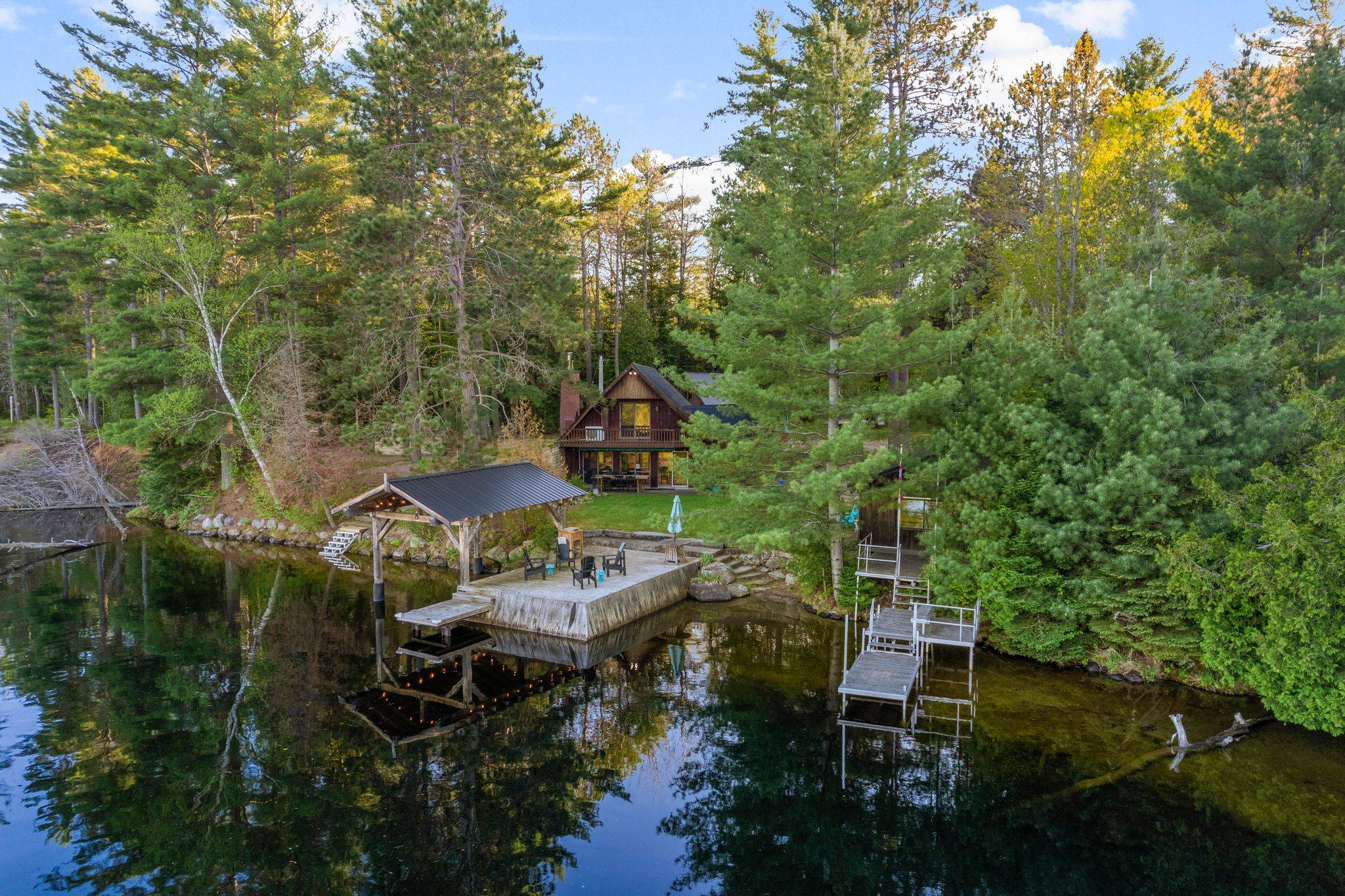 440 Ohio RD, Madawaska Valley, ON K0J 1L0