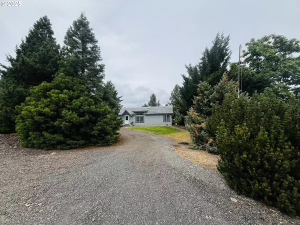 Tygh Valley, OR 97063,317 S WAYNE R RD