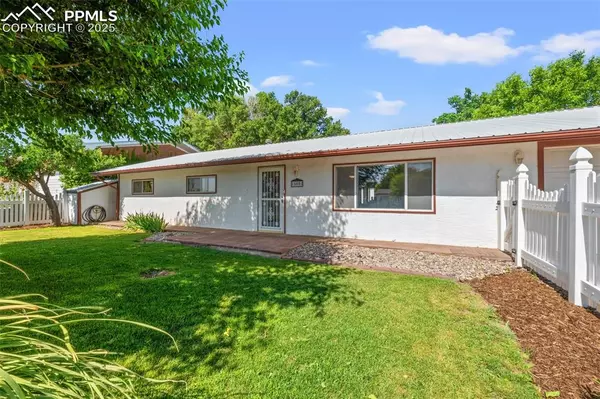 500 Holly AVE, Swink, CO 81077