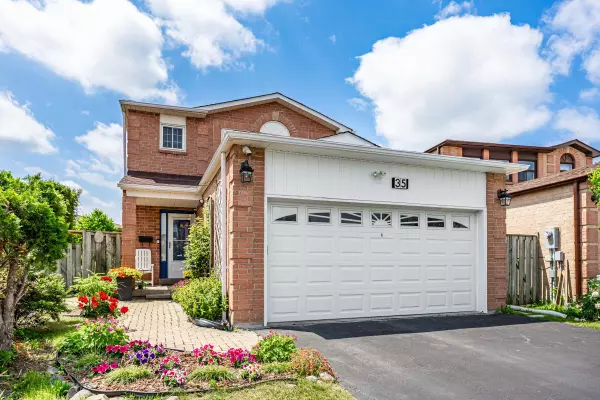 35 Roxanne CRES, Toronto E07, ON M1V 4J5