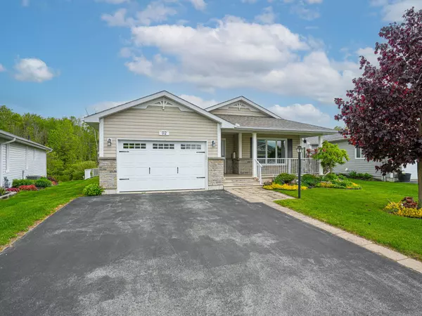 Wasaga Beach, ON L9Z 3A8,92 New York AVE