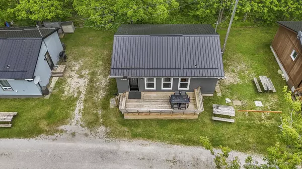 Kawartha Lakes, ON L0K 1W0,230-232 Lake Dalrymple RD #19