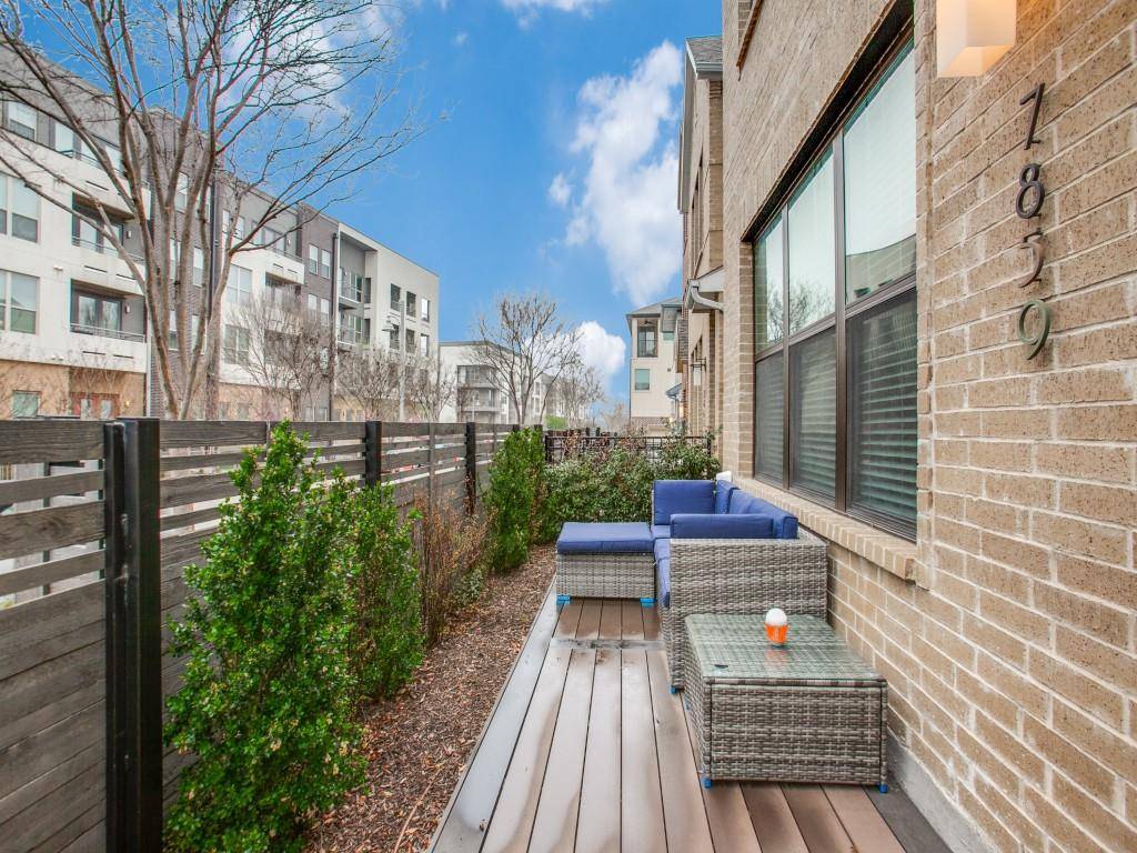 Dallas, TX 75231,7859 Verona Place
