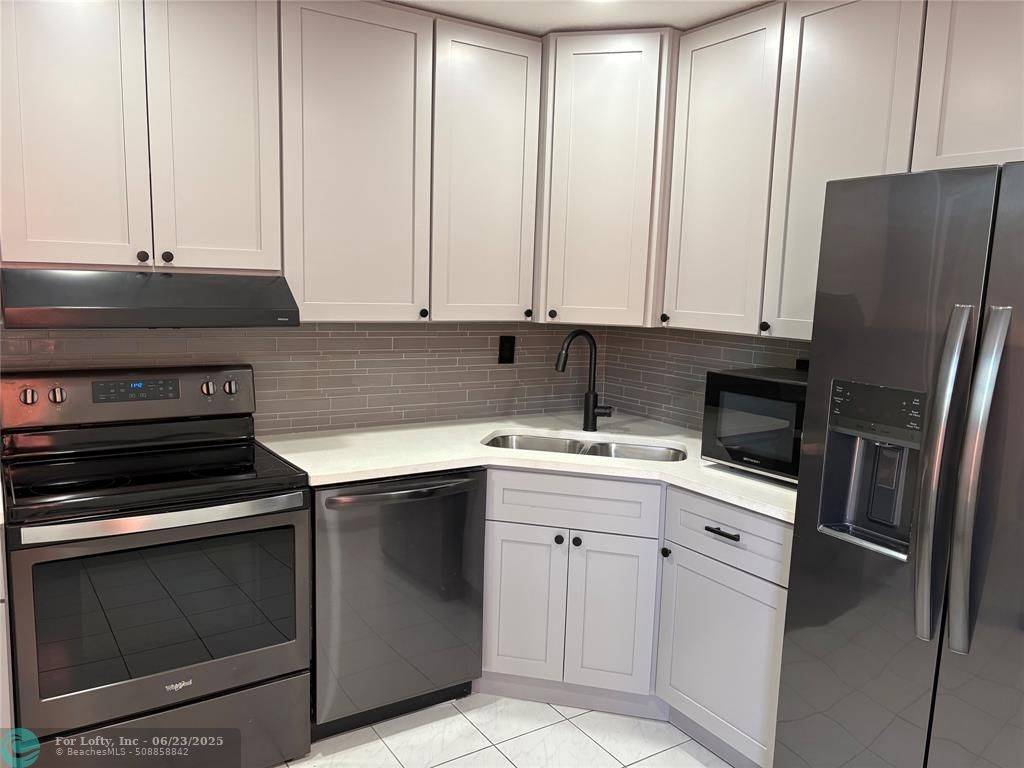 5812 NW 16th St, Fort Lauderdale, FL 33313