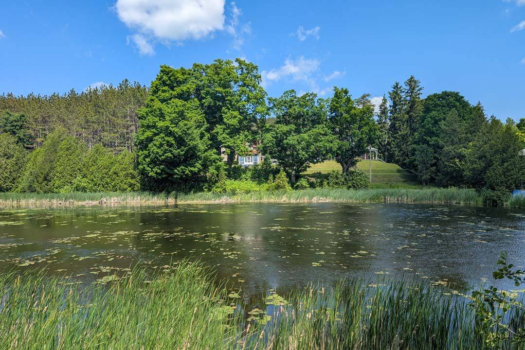 Caledon, ON L7K 0C3,1380 Queen ST W