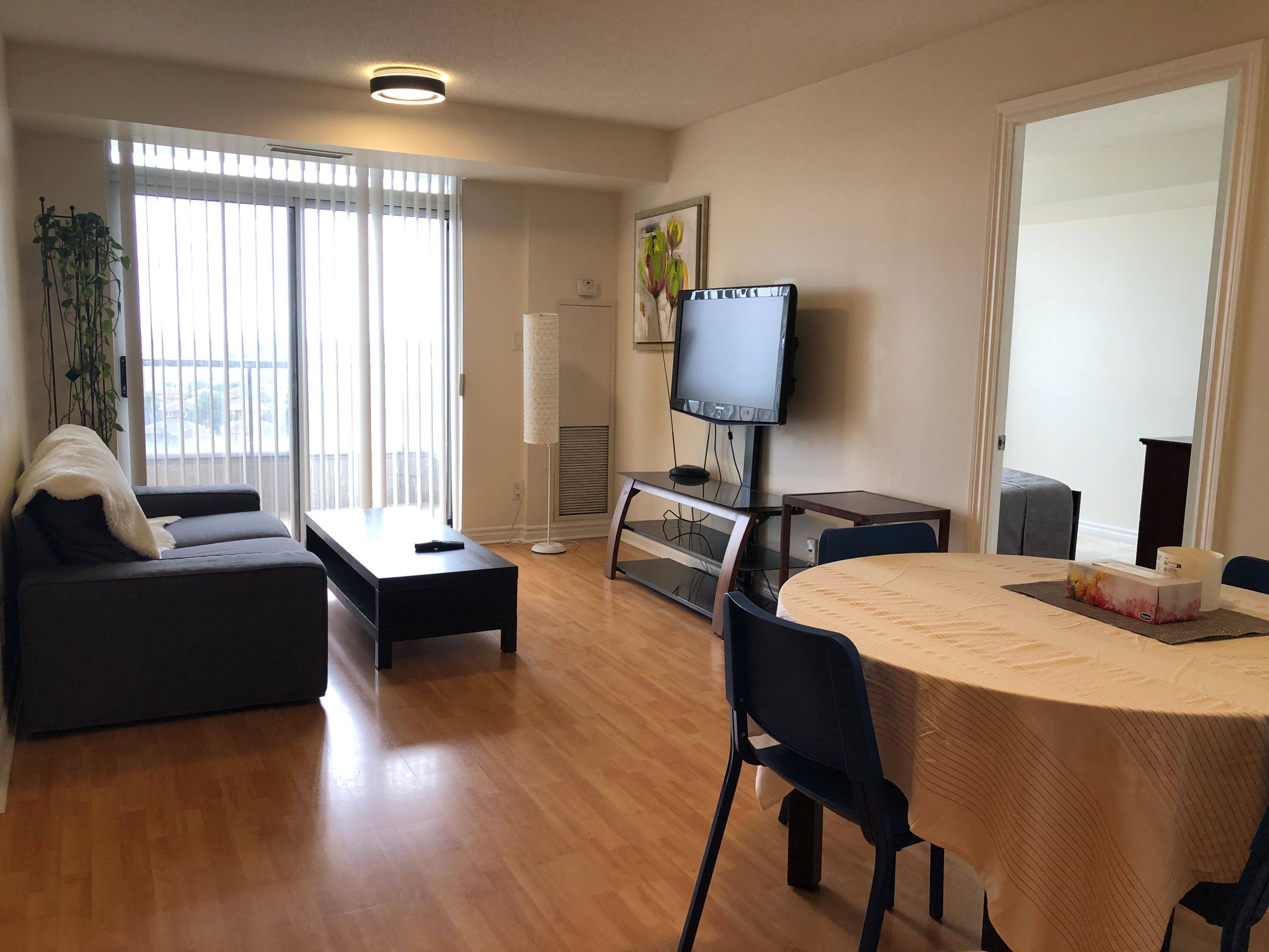 Mississauga, ON L5B 4M7,3880 Duke Of York BLVD #812