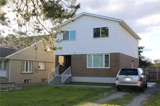 Richmond Hill, ON L4E 2T1,22 Elm Grove AVE