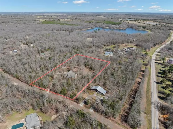 Powderly, TX 75473,126 Hidden Lake Drive