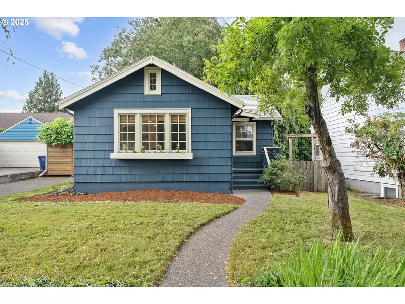 2726 SE 75TH AVE, Portland, OR 97206