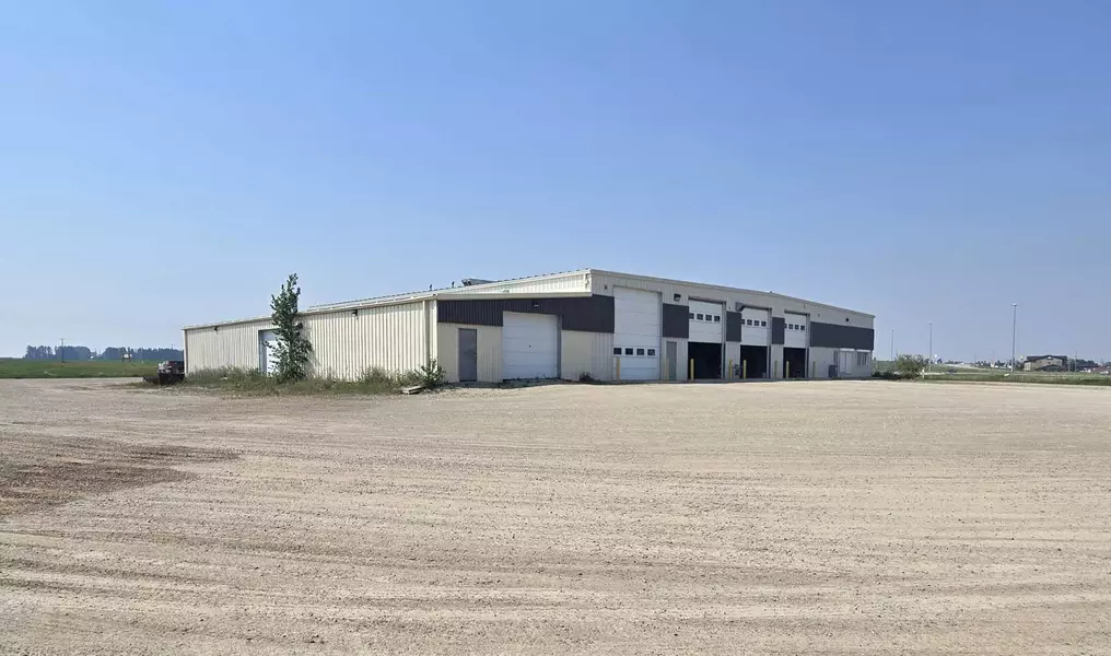 28244 Highway 590, Rural Red Deer County, AB T4G 0E6