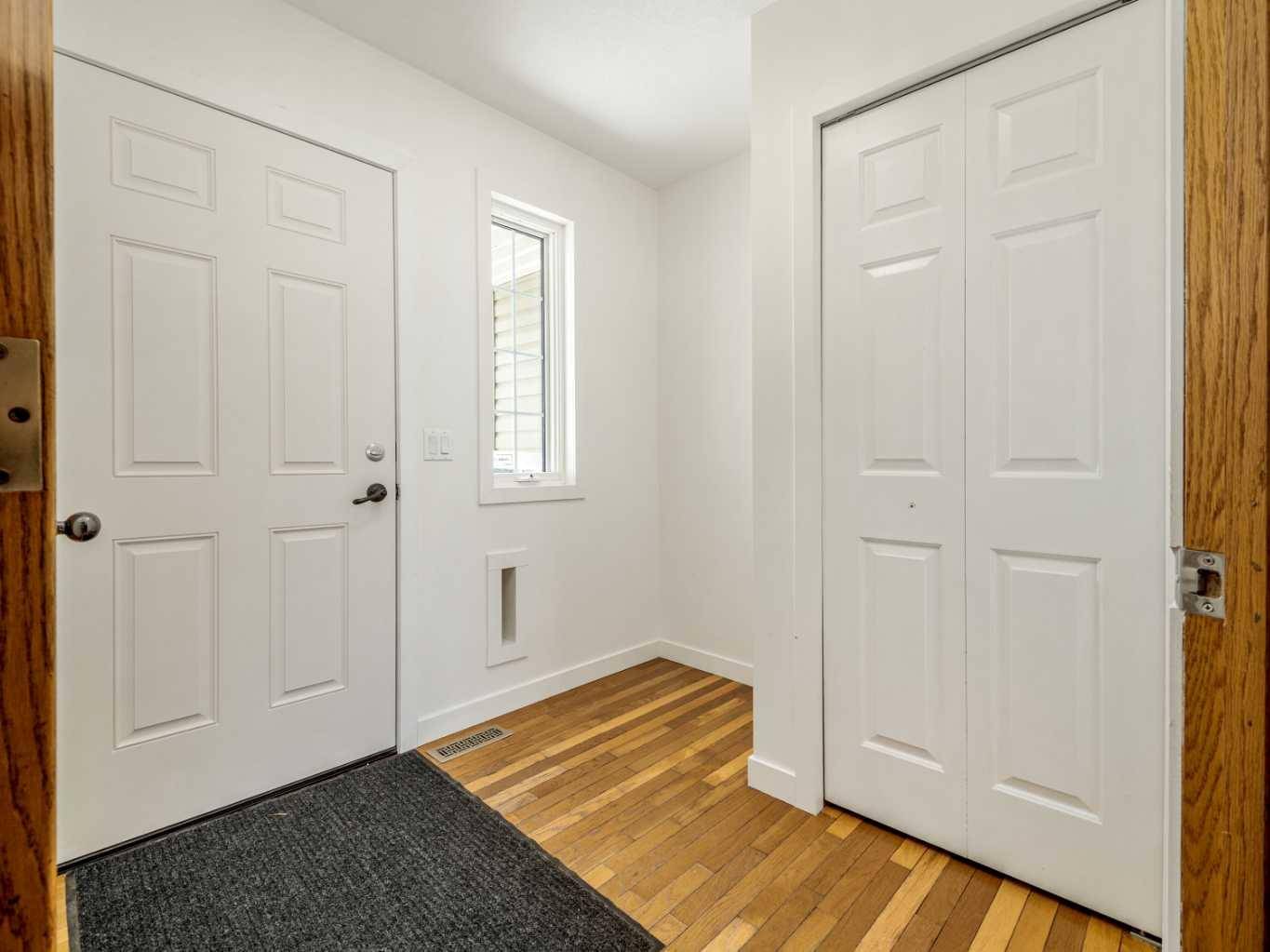 Cardston, AB T0K0K0,495 6 ST West