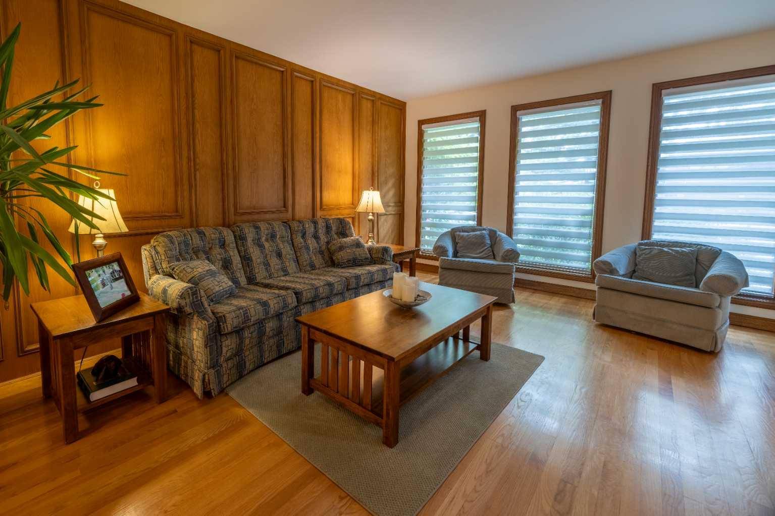 Calgary, AB T3A 3T7,11 Edenwold PL NW