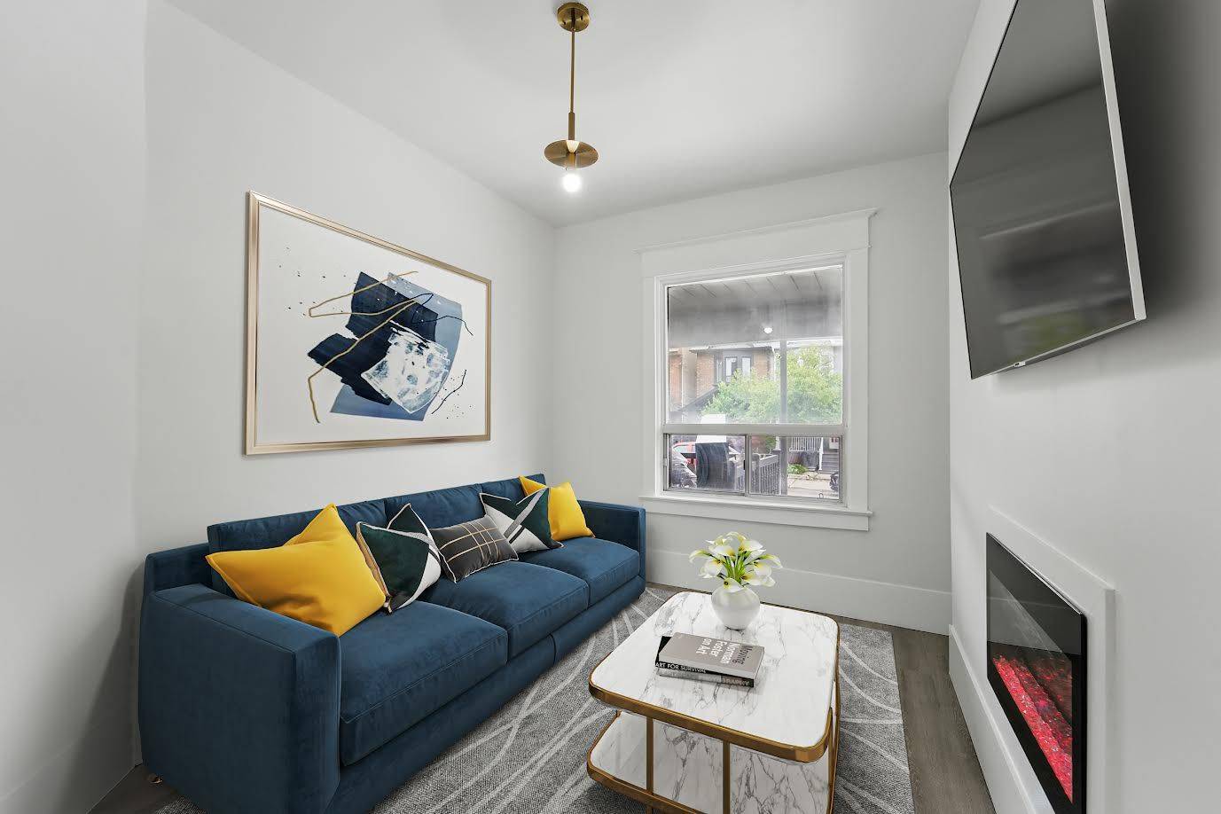 Toronto C02, ON M6G 3W1,1182 Ossington AVE #1st
