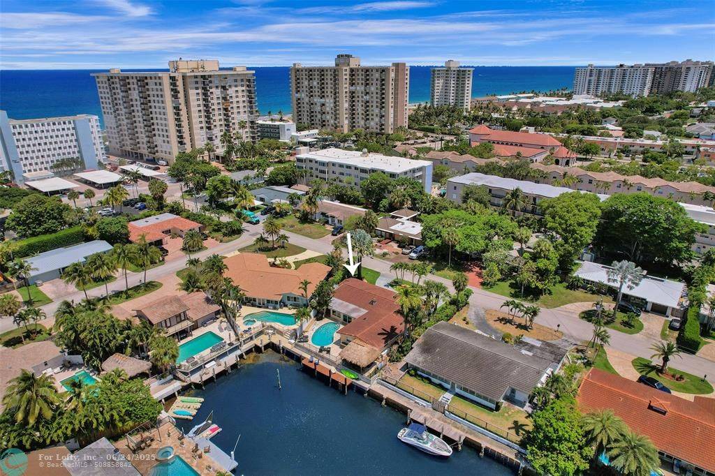 Lauderdale By The Sea, FL 33062,2051 CORAL REEF DR