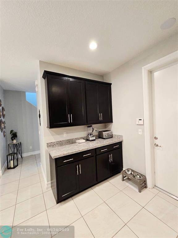 Royal Palm Beach, FL 33411,99 Palm Ln  #99