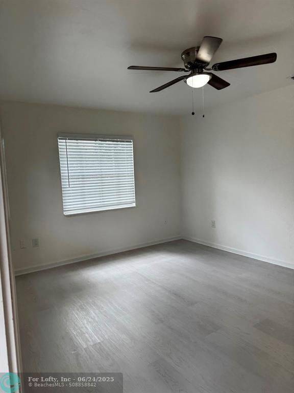 Lake Worth, FL 33463,4577 Clinton Blvd