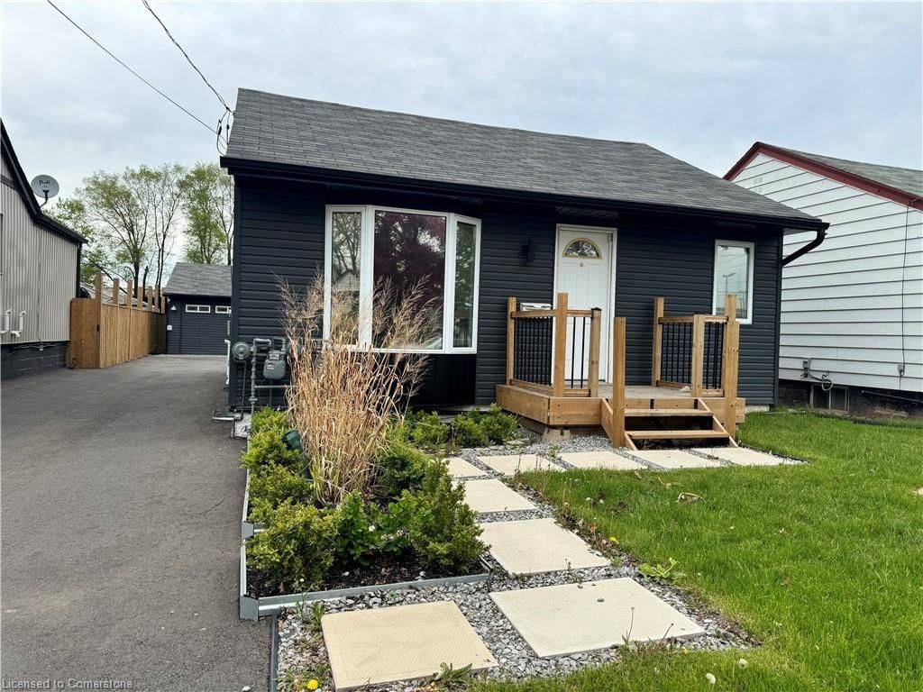 Hamilton, ON L8H 3C3,43 Mahony AVE #2