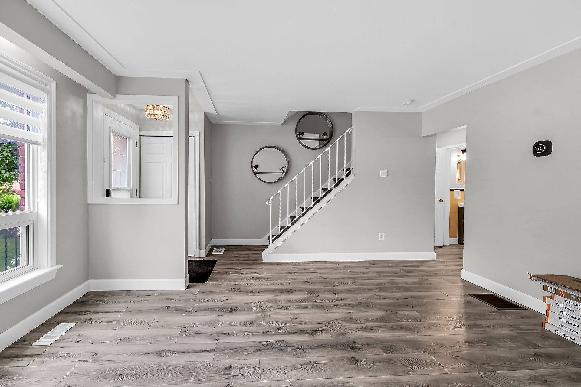 Hamilton, ON L8T 4G8,502 Upper Kenilworth AVE