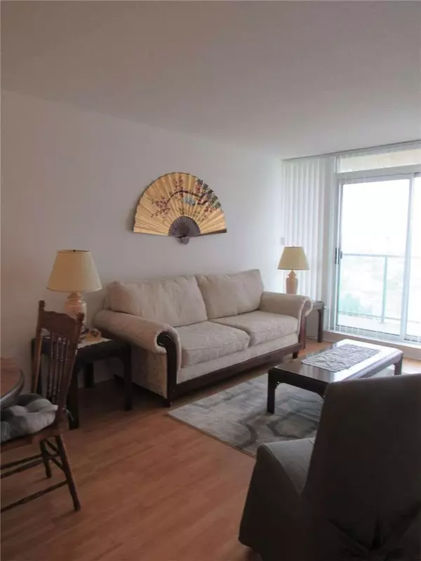 Mississauga, ON L5M 7K9,4889 Kimbermount AVE #502