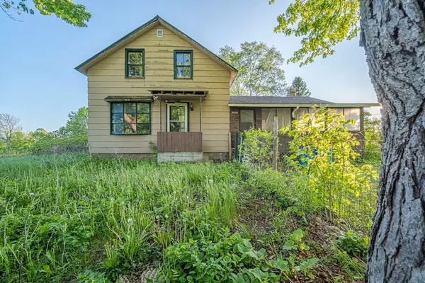 2720 Wylie RD, North Glengarry, ON K0B 1H0