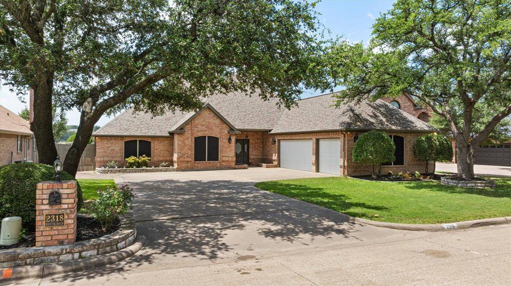 Granbury, TX 76048,2318 River Road