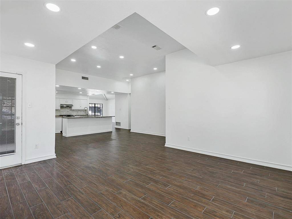 Dallas, TX 75248,7306 Highland Glen Trail