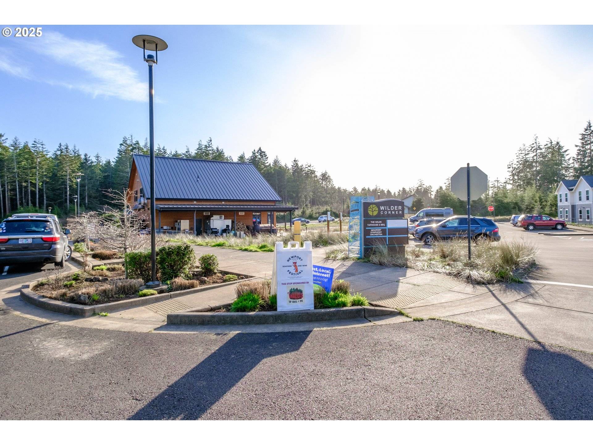 Newport, OR 97366,755 SE COLLEGE WAY