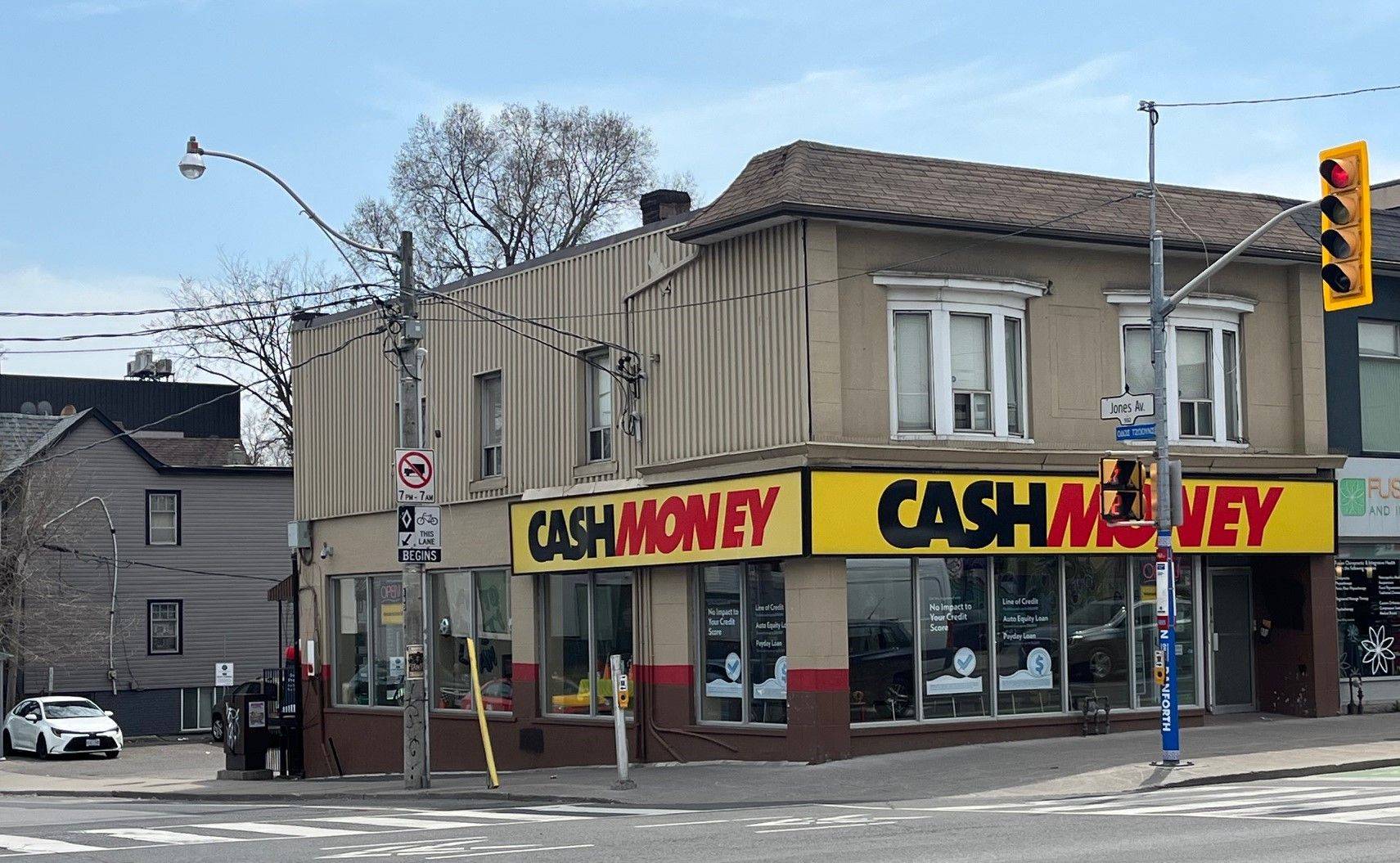 851 Danforth AVE, Toronto E01, ON M4J 1L2