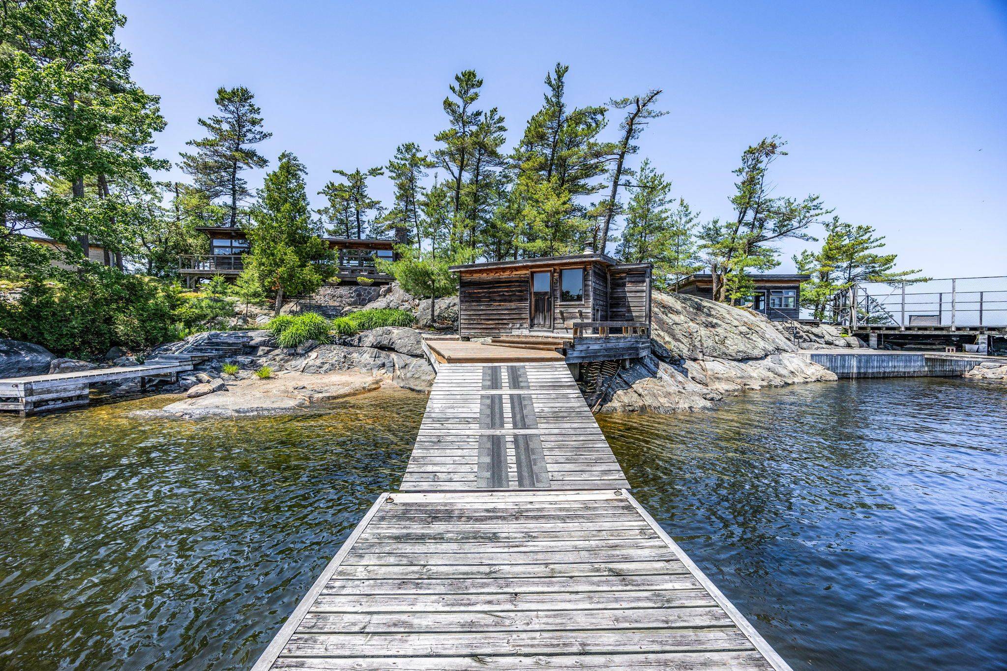 The Archipelago, ON P2A 1T4,1 B151 IS
