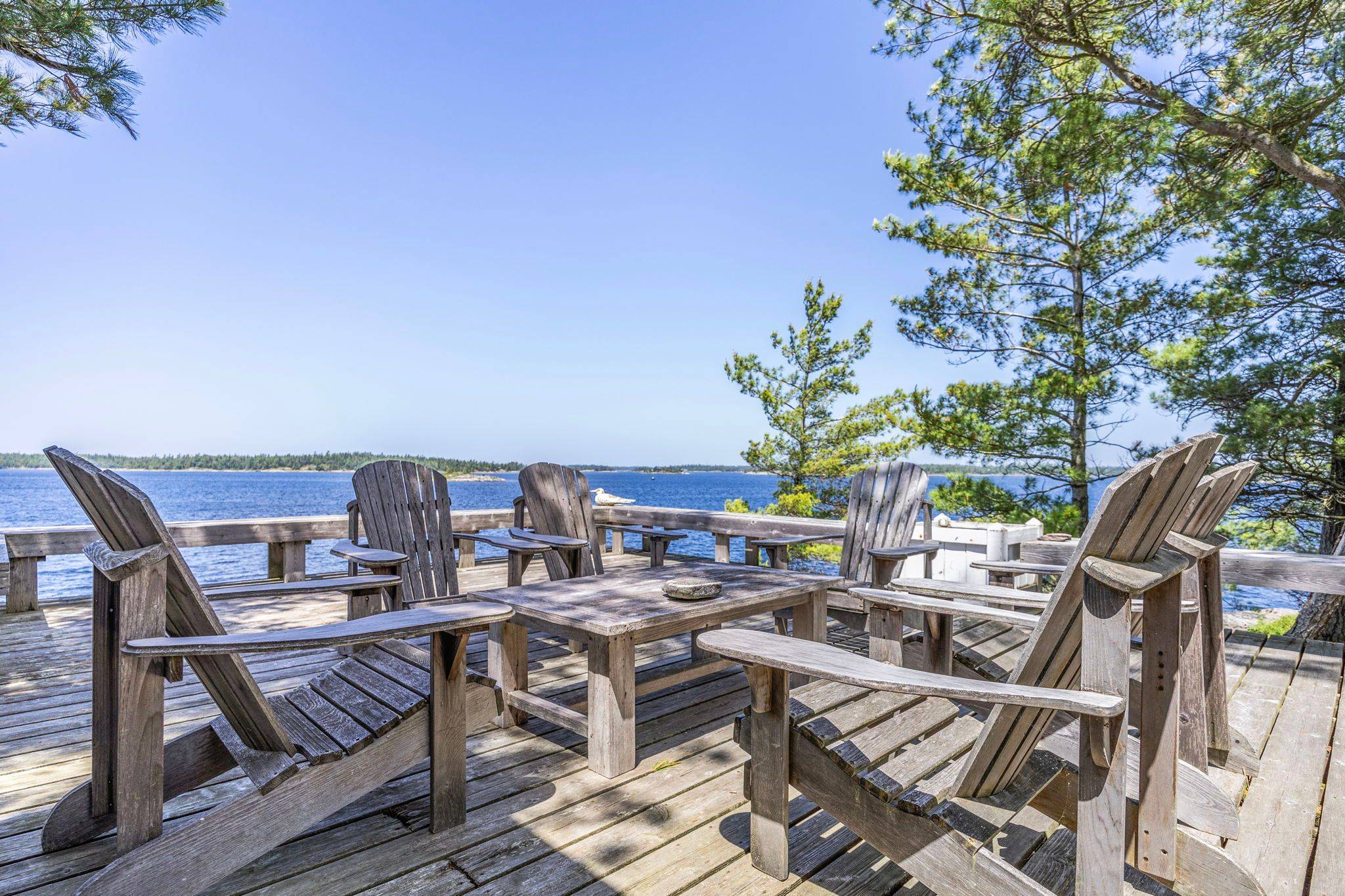 The Archipelago, ON P2A 1T4,1 B151 IS
