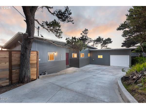 1337 NW OCEANVIEW DR,  Newport,  OR 97365