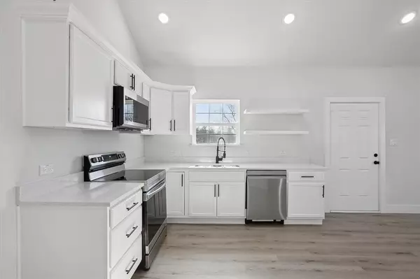 215 Sycamore Street,  Hillsboro,  TX 76645
