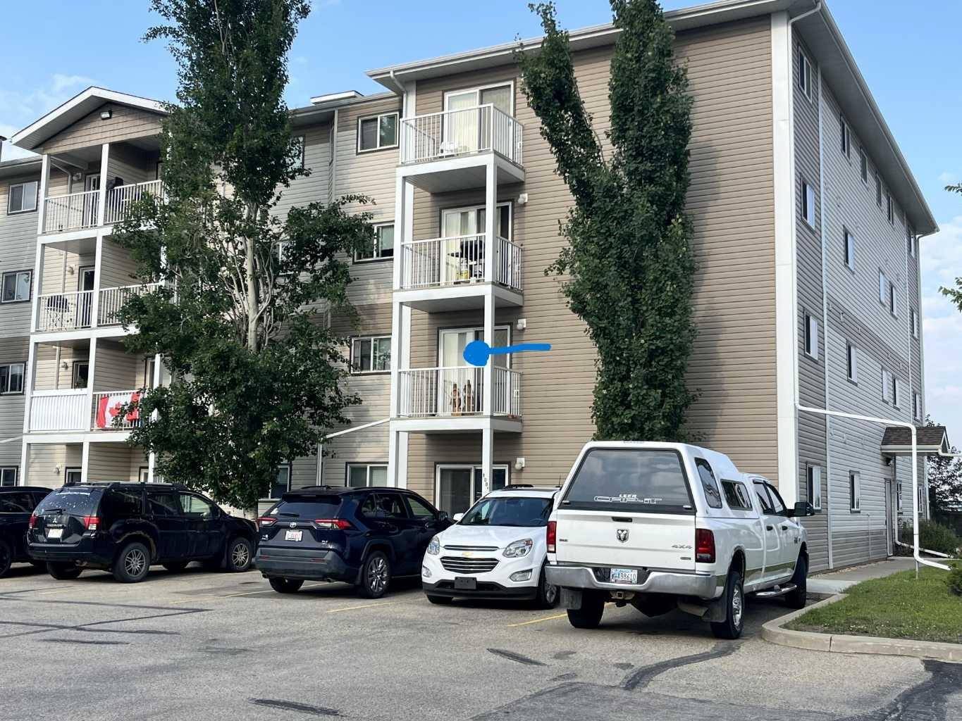 Grande Prairie, AB T8V 2K8,12025 Royal Oaks DR #200
