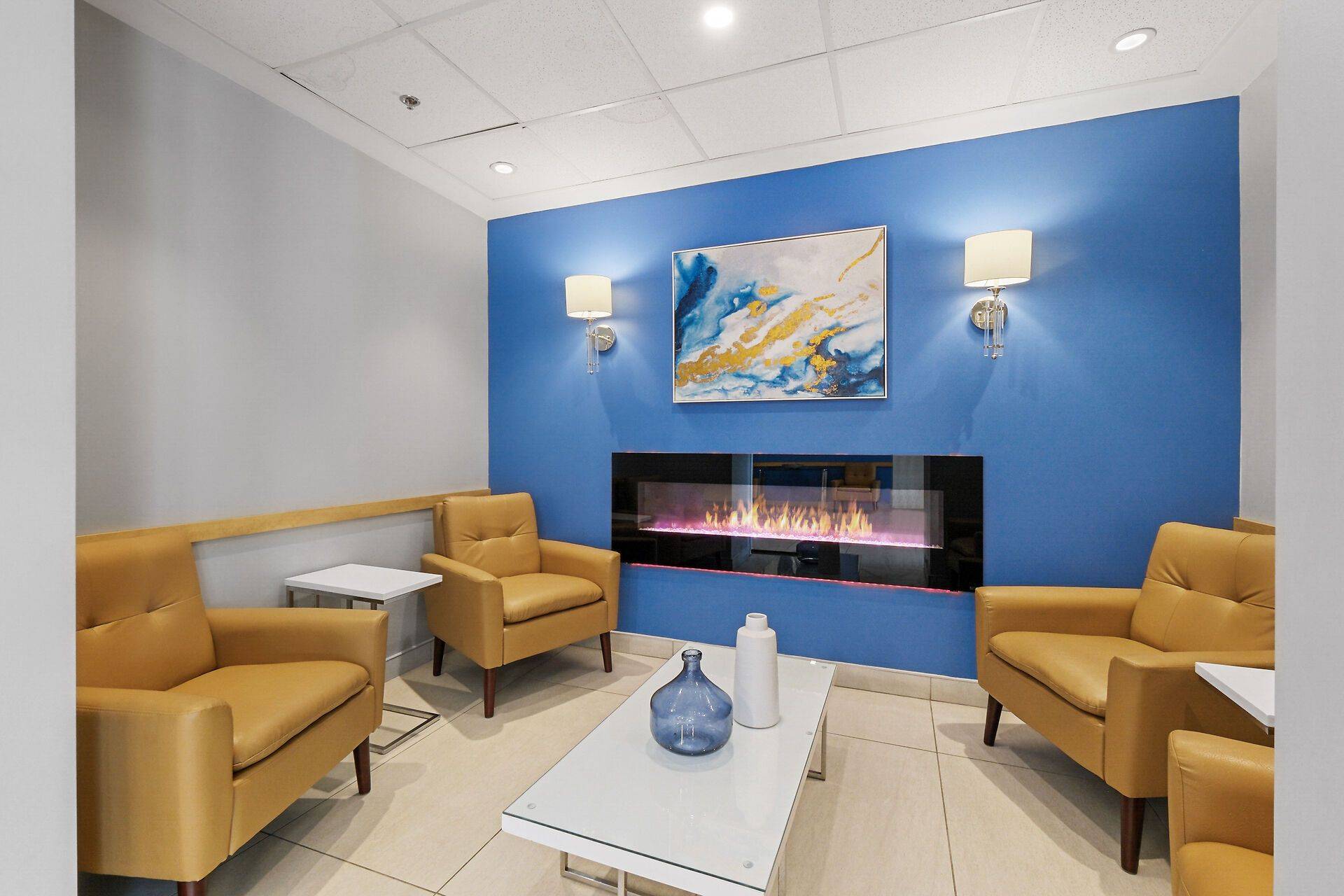Vanier And Kingsview Park, ON K1L 8E7,158A Mcarthur AVE #408