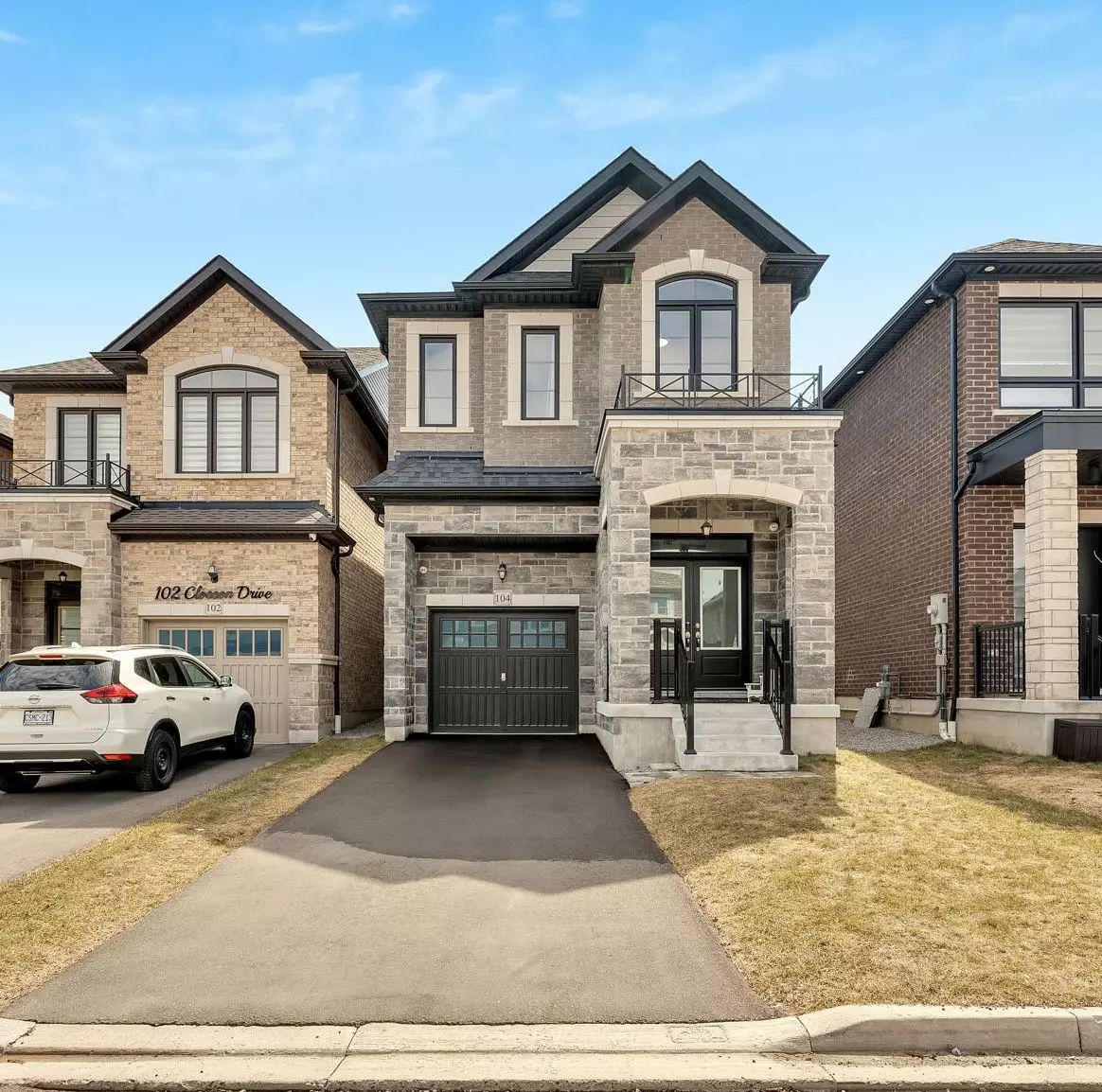 Whitby, ON L1P 0M8,104 Closson DR