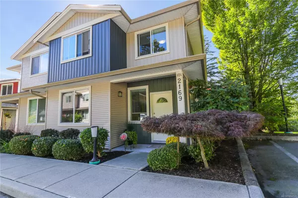 2169 Ridgemont Pl #101, Nanaimo, BC V9T 0C8