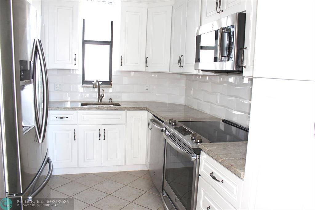 Pompano Beach, FL 33062,1000 S Ocean Blvd #5-L