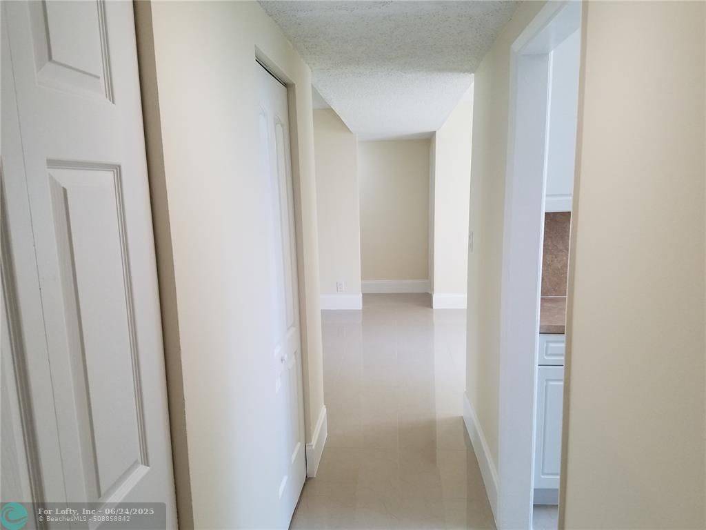 Coral Springs, FL 33065,8433 Forest Hills Dr  #201