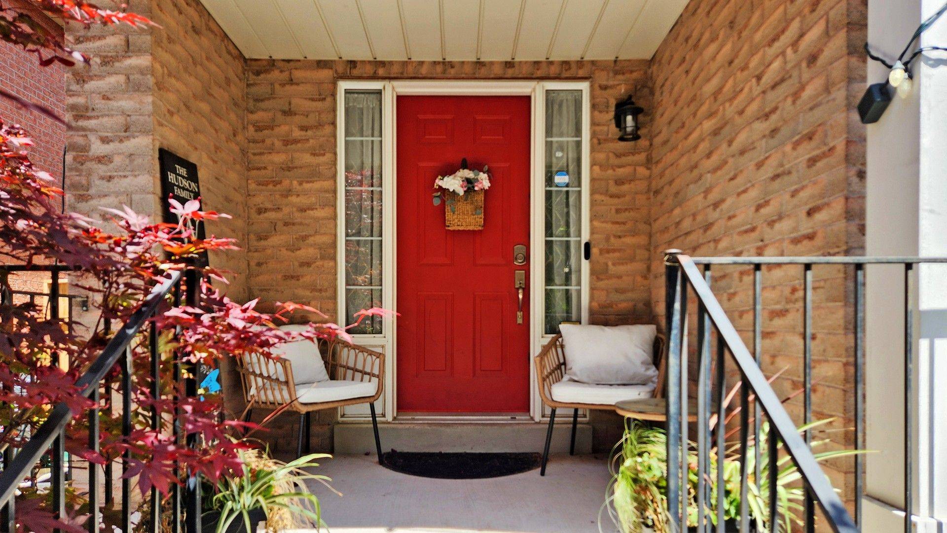 Newmarket, ON L3X 2W9,87 Banbrooke CRES