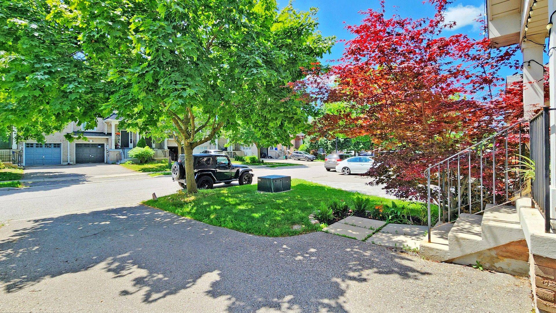 Newmarket, ON L3X 2W9,87 Banbrooke CRES