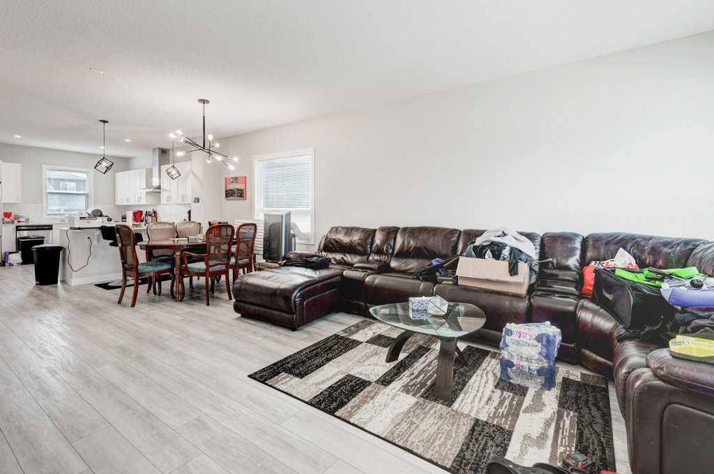 Calgary, AB T2X4T3,12 Legacy Glen Link Southeast