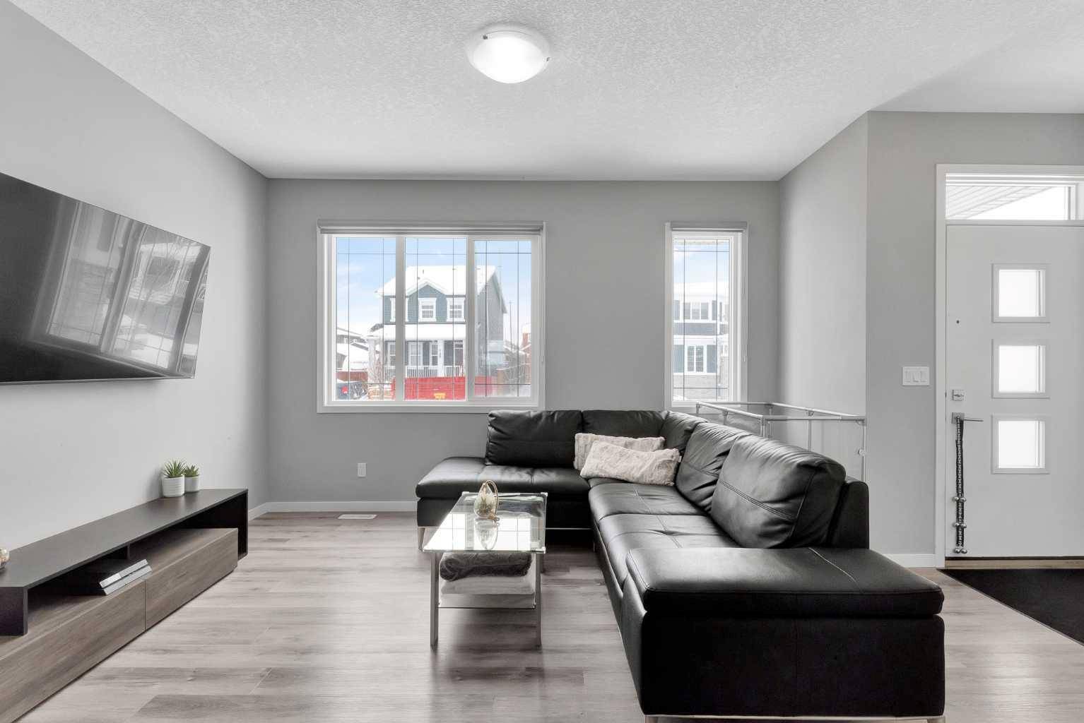 Calgary, AB T3P 1J2,134 Evanscrest PARK Northwest