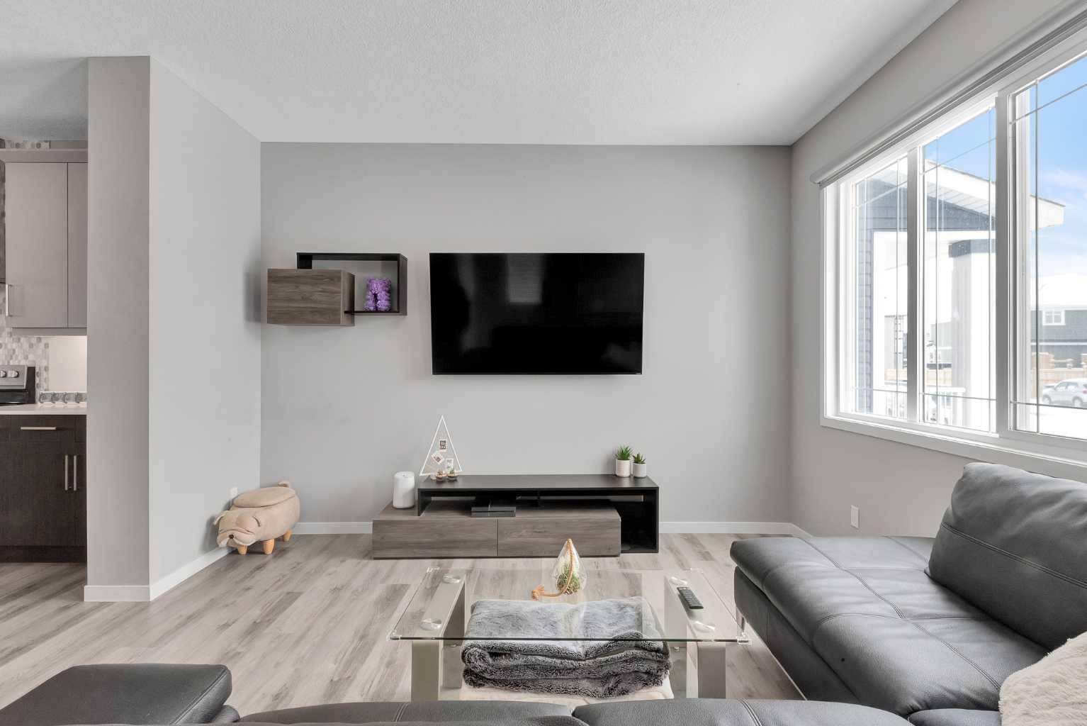 Calgary, AB T3P 1J2,134 Evanscrest PARK Northwest