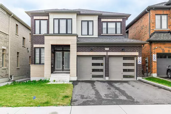 Whitchurch-stouffville, ON L4A 5B2,228 Boundary BLVD #Upper