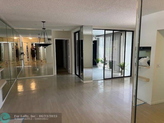 Boynton Beach, FL 33437,5391 VERONA DRIVE #A