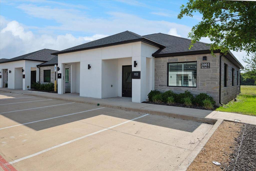 Mckinney, TX 75071,2001 Auburn Hills Parkway #303