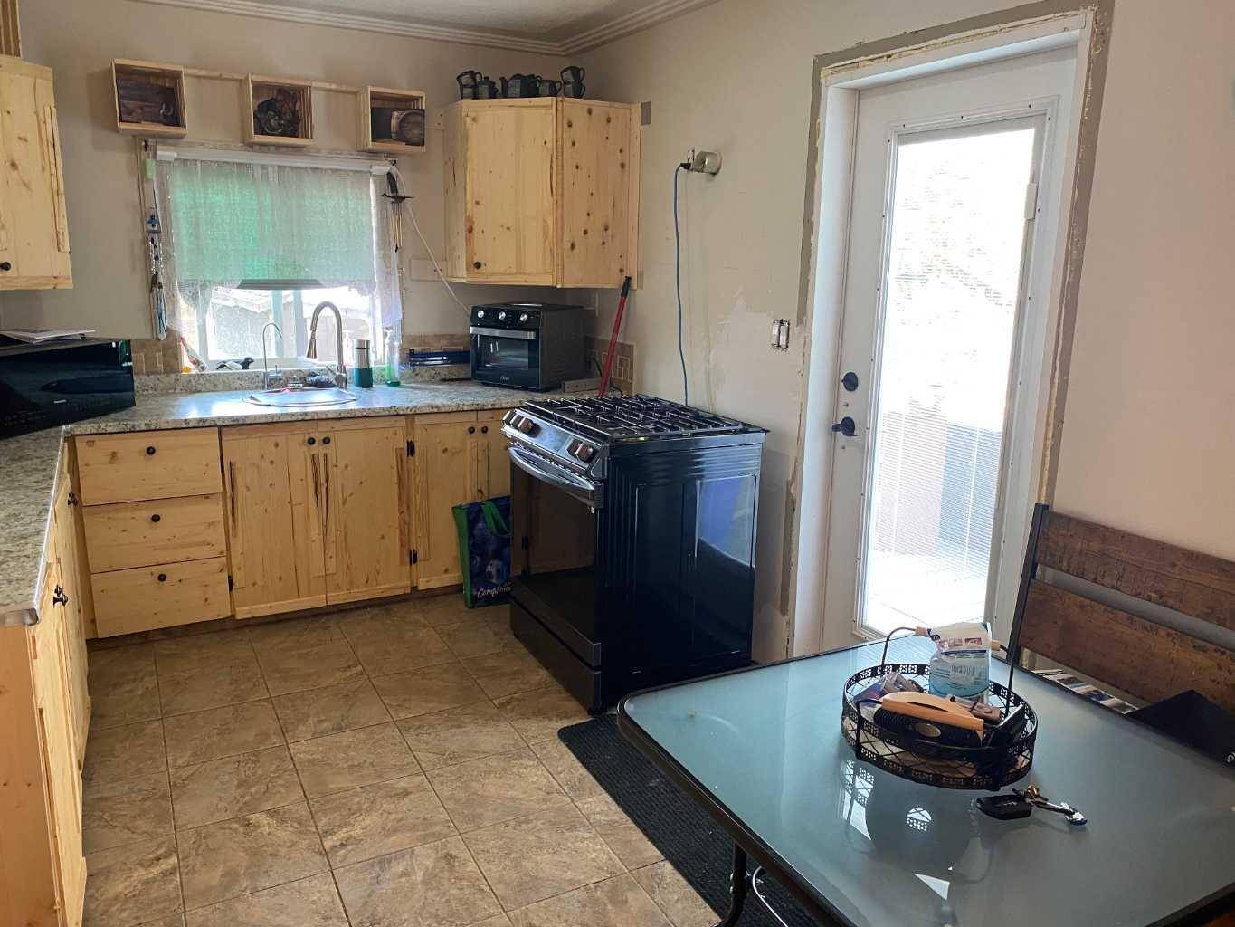 Wanham, AB T0H 3P0,4909 51 ST