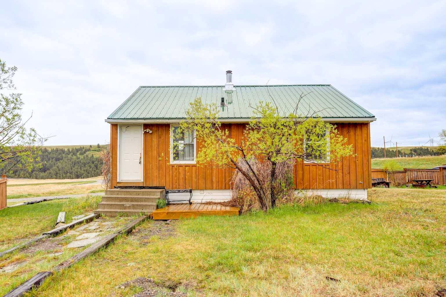 Rural Pincher Creek No. 9 M.d. Of, AB T0K 1W0,610 Chinook CRES