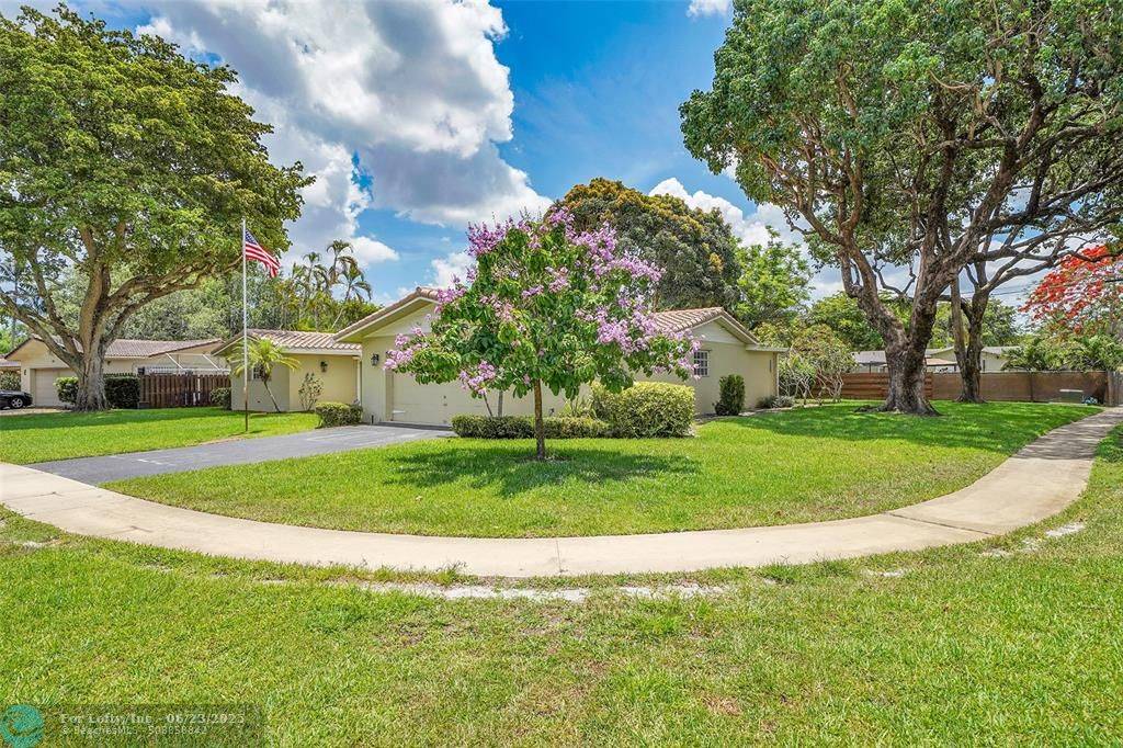 Plantation, FL 33317,550 NW 66th Ave