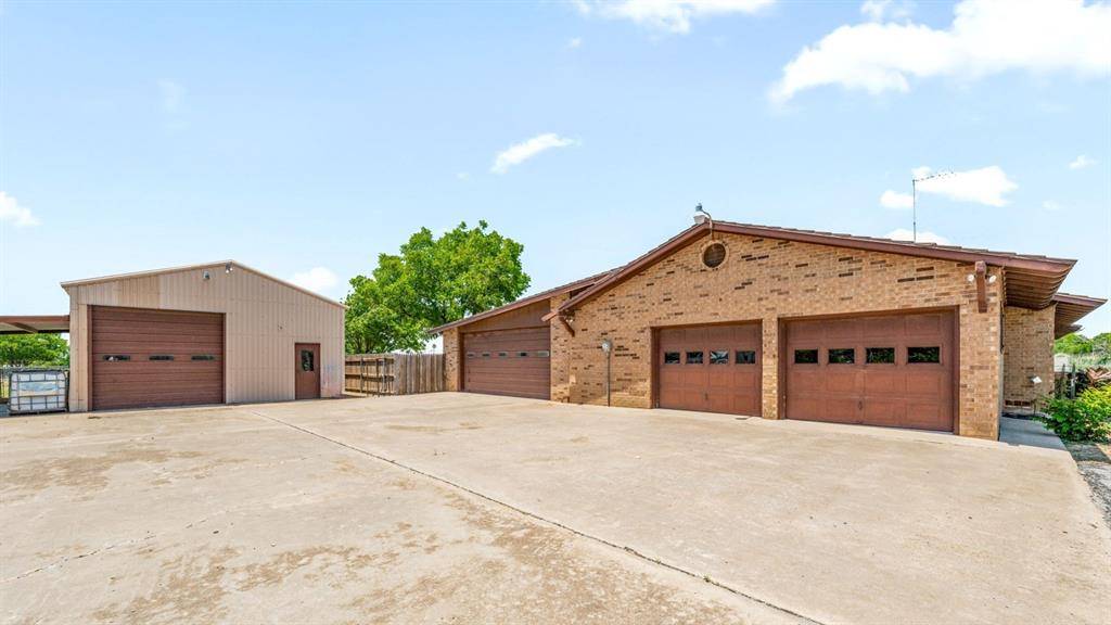 Chillicothe, TX 79225,608 Avenue H S